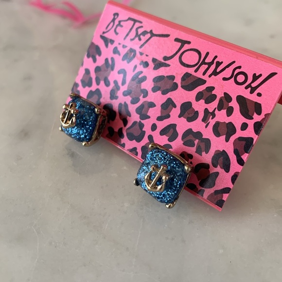 Betsey Johnson Nautical spring Earrings - Picture 4 of 4